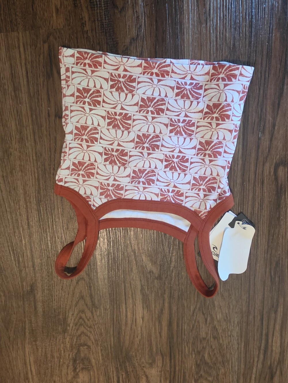 New Ripcurl Tank - Picture 3 of 3